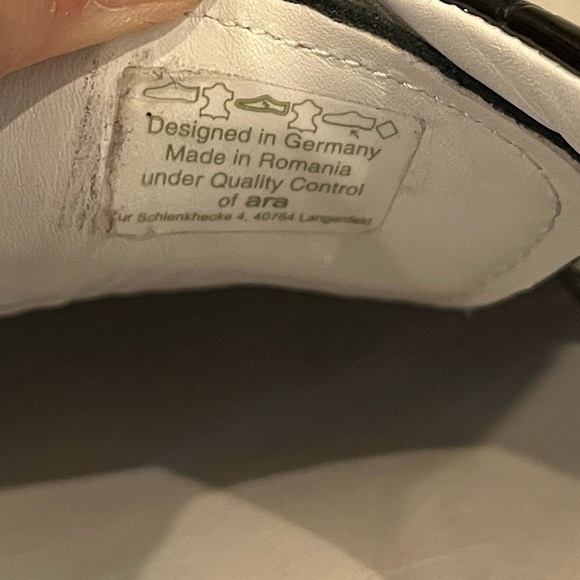 Ara Black Textured Loafers US size 9, Euro 40 - Picture 7 of 16